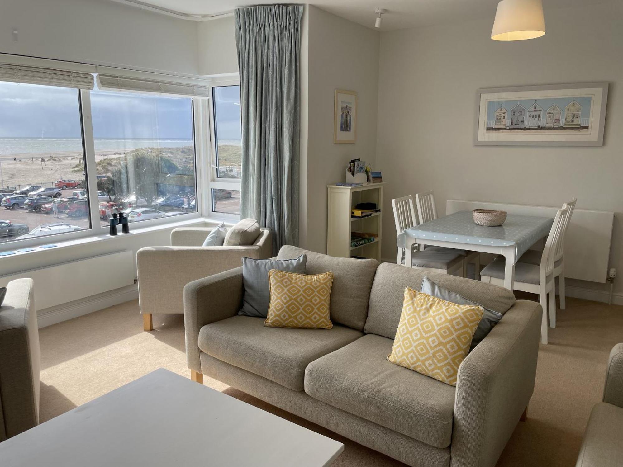 Lovely Seafront 2 Bedroom Apartment 4 Aberdyfi Eksteriør billede